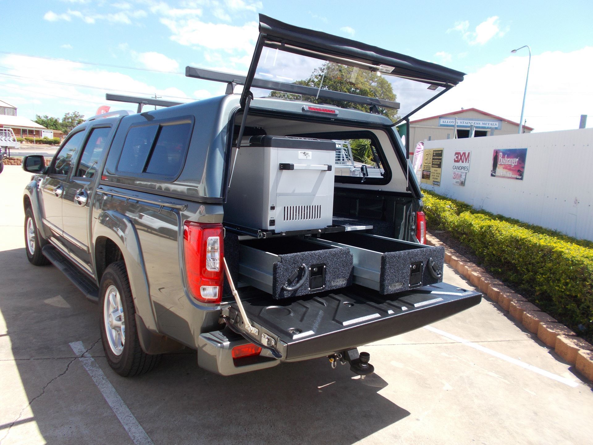 Dobinsons 4x4 Rear Drawer Systems