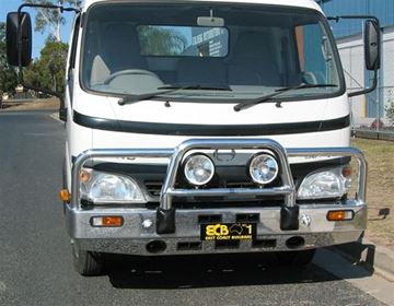 Picture of Polished Alloy Bullbar to suit Hino Dutro