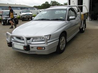 Picture of ECB Alloy Bullbar (Barjo Bar) - VZ Commodore Ute