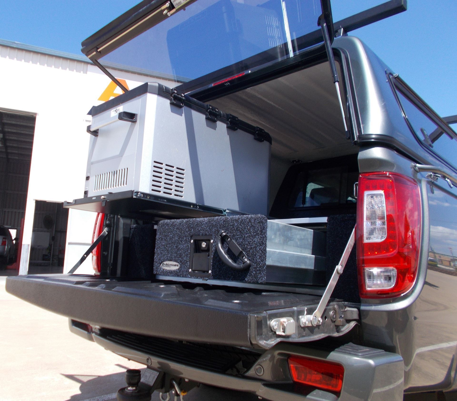 Front Runner Fridge Slide