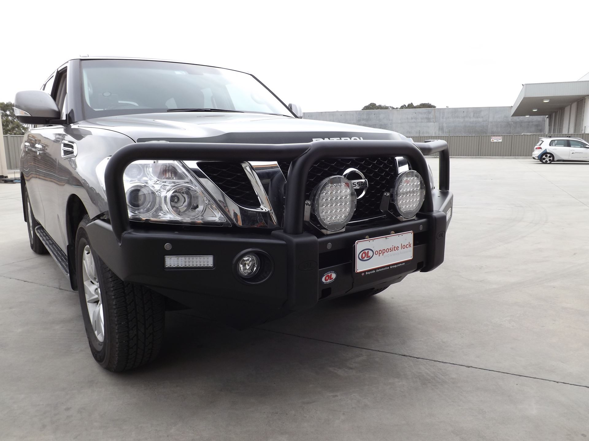 Y62 Patrol OL Triple Loop Bullbar