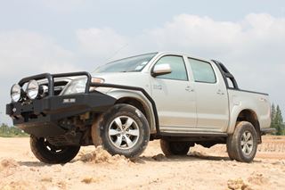Picture of OL Brushrails and sidesteps - Suits Hilux (3/05 - 8/11)