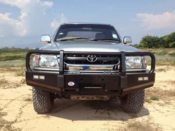 Picture of OL post type bullbar - to suit Hilux (tiger)