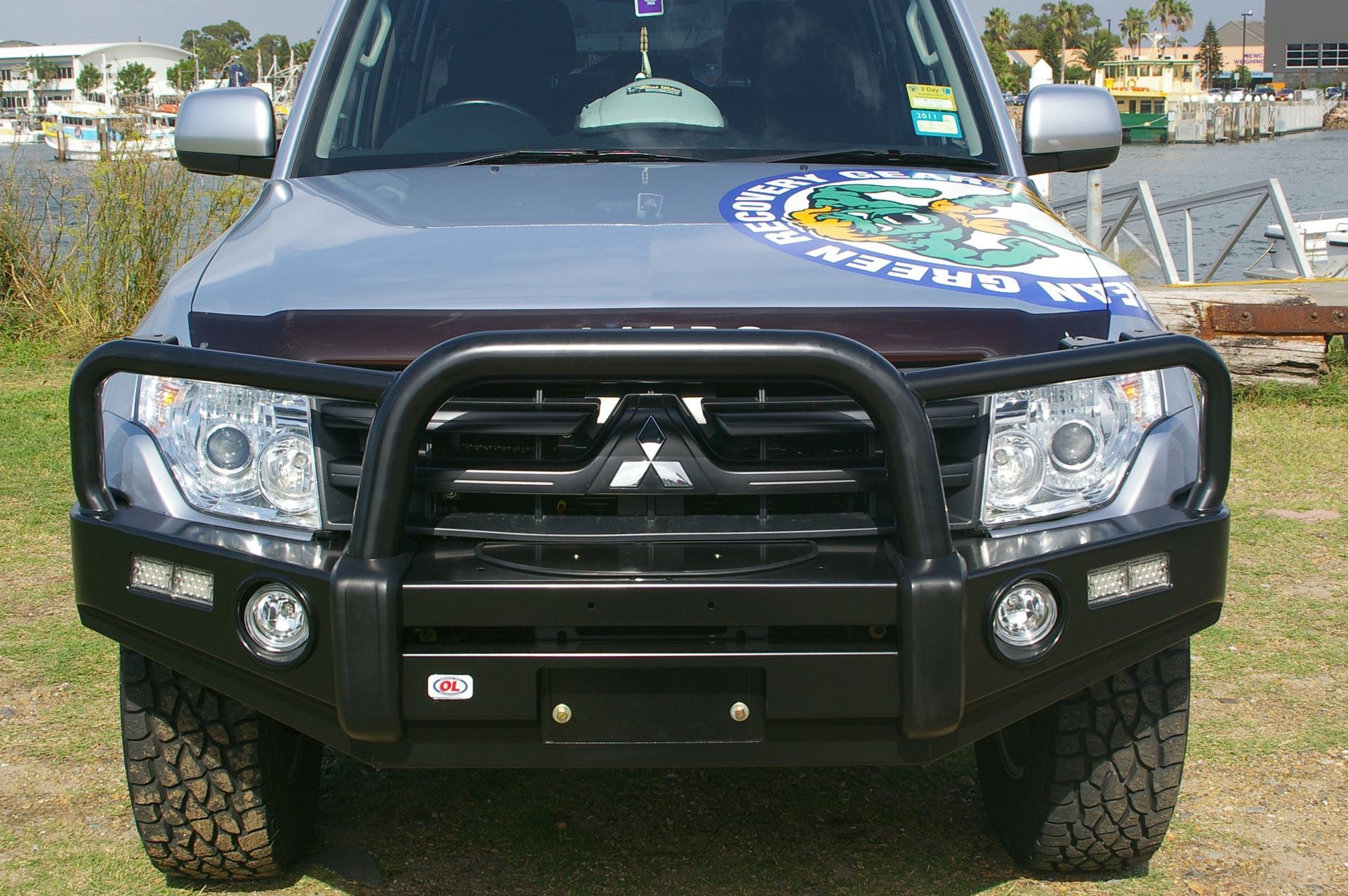 Pajero OL Triple Loop Bullbar