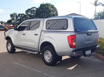 Picture of Deluxe Smooth Series 3XM canopy - Nissan NP300