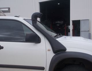 Picture of Safari Snorkel - Isuzu Dmax (2005 - 09/2011)