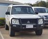 Picture of Mitsubishi Pajero OL Post style bullbar