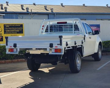 Picture of Colourcoded Steel Tray - Isuzu DMAX (02/17 - On)