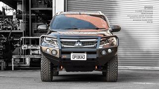 Picture of PIAK Post Type Premium Bullbar - Pajero Sport (05/16 - 11/19)