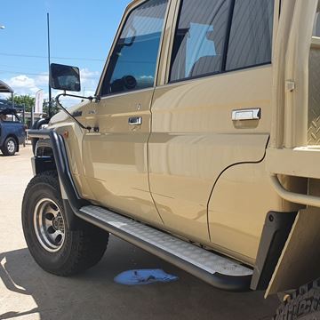 Picture of OL Brushrails and Steps - 79 Series Land Cruiser