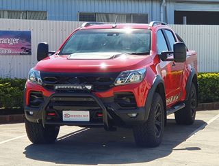 Picture of Black Nudgebar - Holden Colorado Sportscat